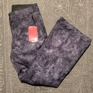 Women’s North Face snow pants
